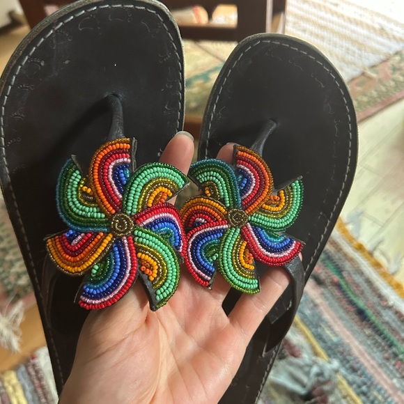 Vibrant Beaded Women's Sandals 9 - Picture 15 of 16